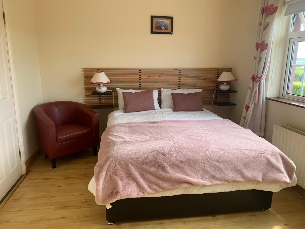 Bed and Breakfast Brownes à Emlagh East Extérieur photo